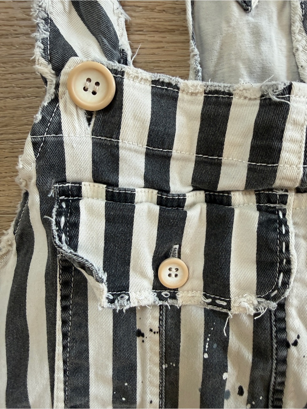 Jaded Gypsy Boho Distressed Patch Paint Splatter Overalls Adjustable Rare - Picture 15 of 16